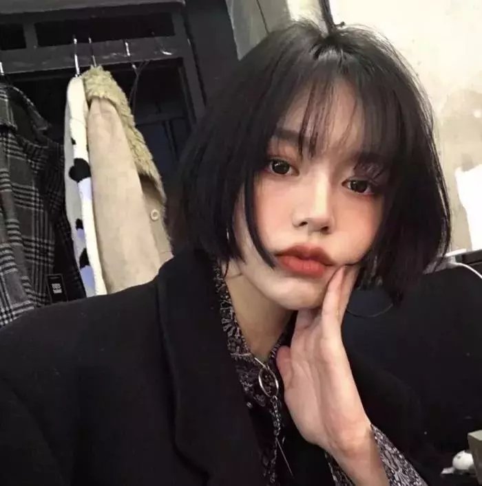 在波威